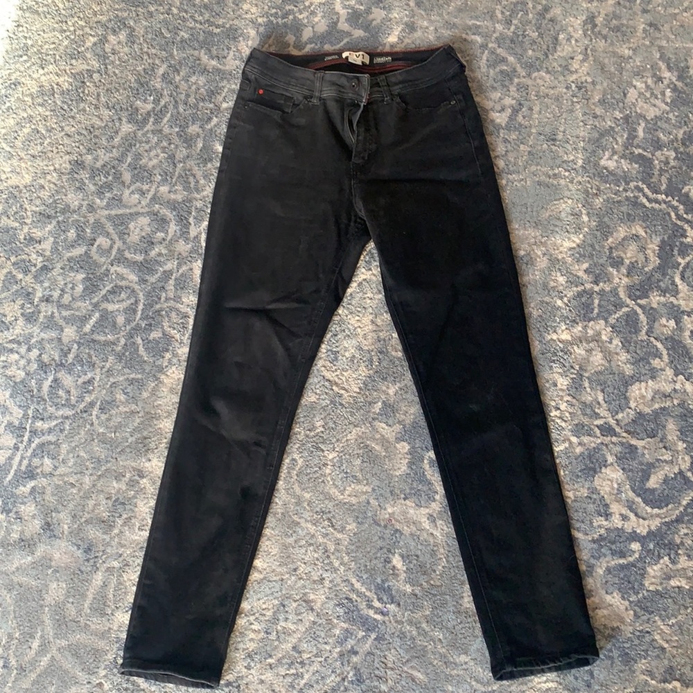 Size 10 EV1 Preston Jeans, GUC